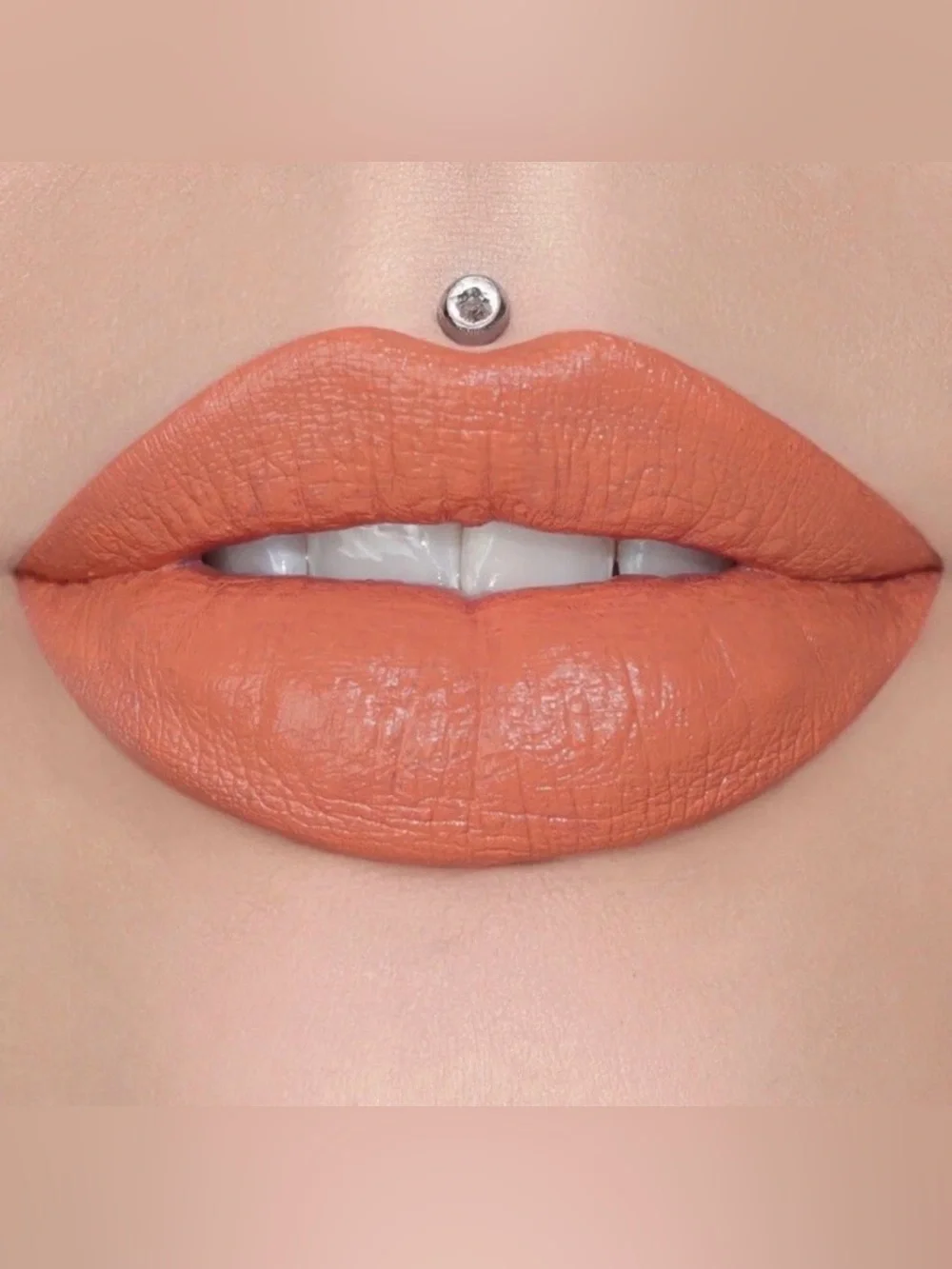 Jeffree Star WYOMING ICED TEA Velvet TrapLipstick